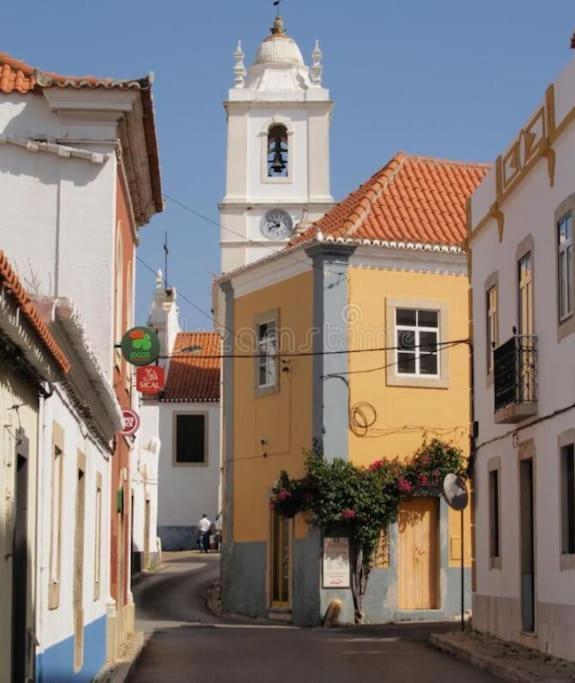 Casa Azul Em Alcantarilha - Algarve Экстерьер фото