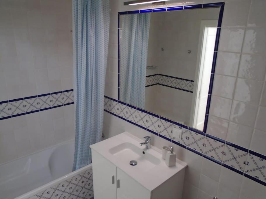 Casa Azul Em Alcantarilha - Algarve Экстерьер фото